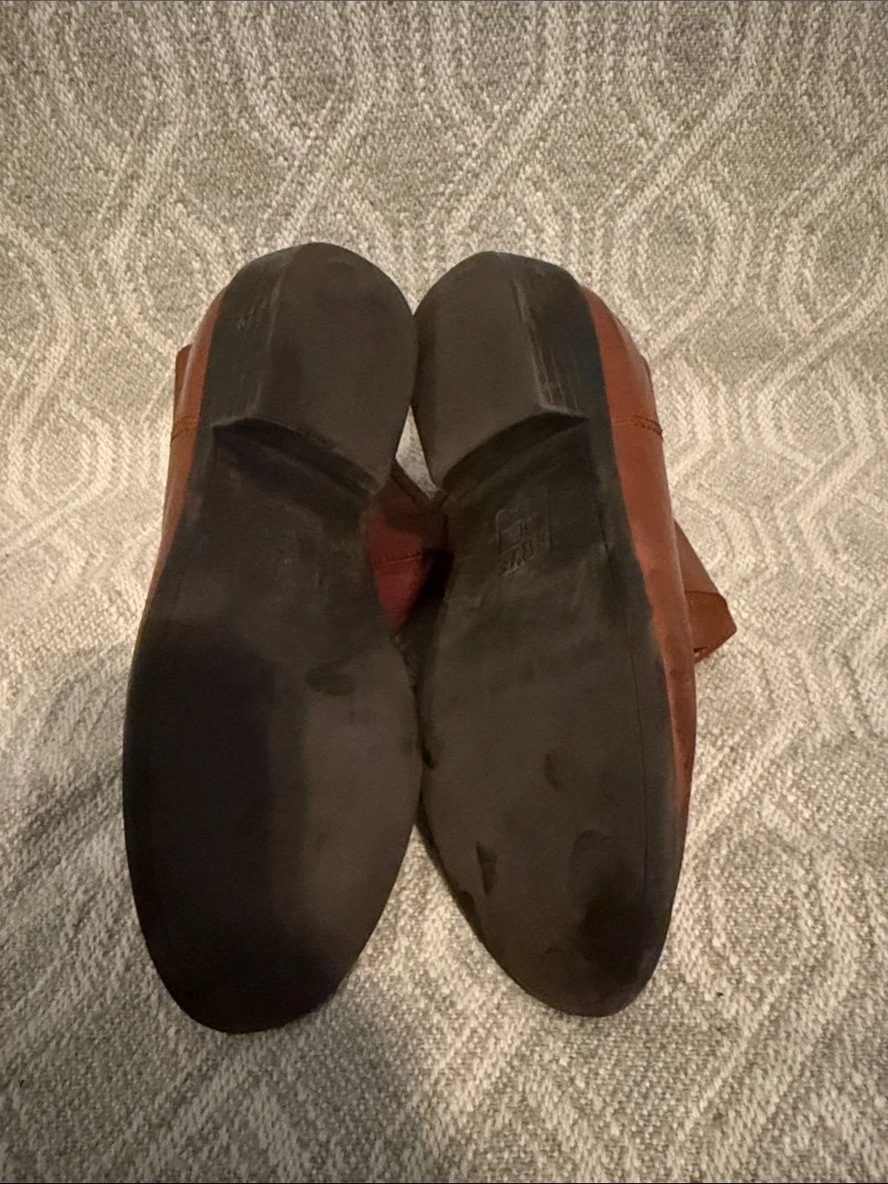 Frye Rust Brown Leather pull on boots